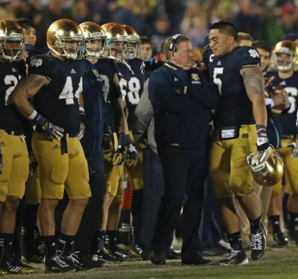 AP Coach of the Year: Notre Dame’s Kelly wins for 2nd time