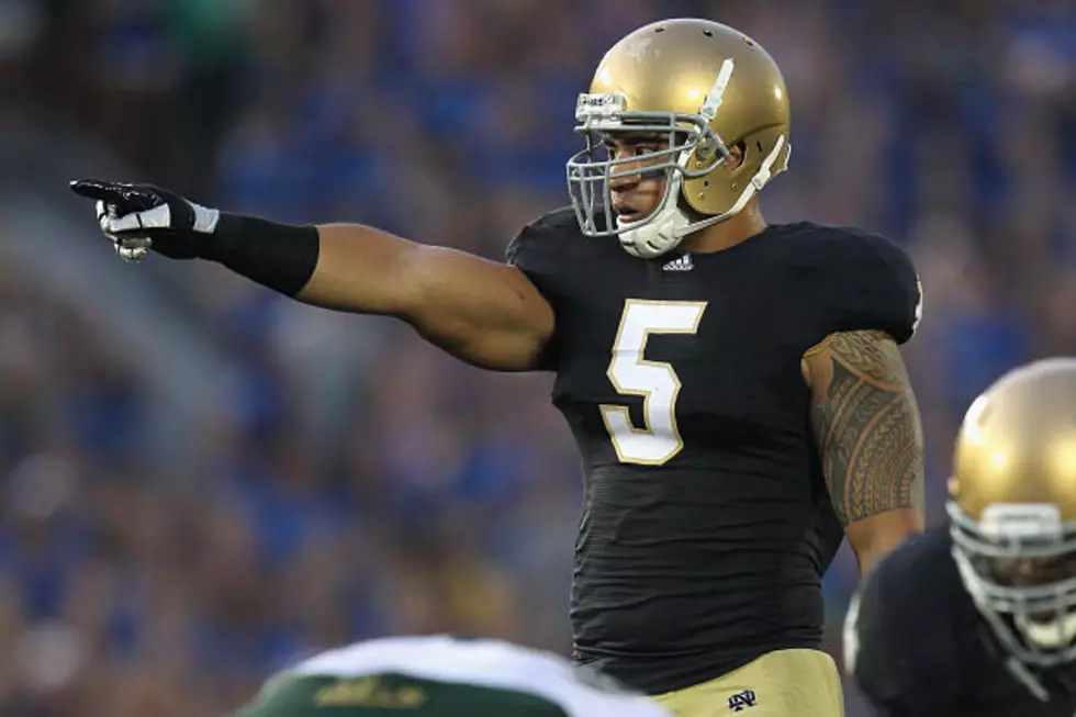 Manti Te&#8217;o Big Winner at College Football Awards Show