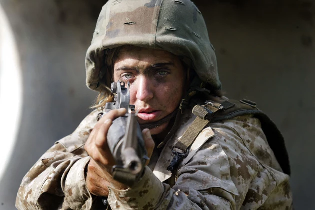 Women Train to Become U.S. Marines