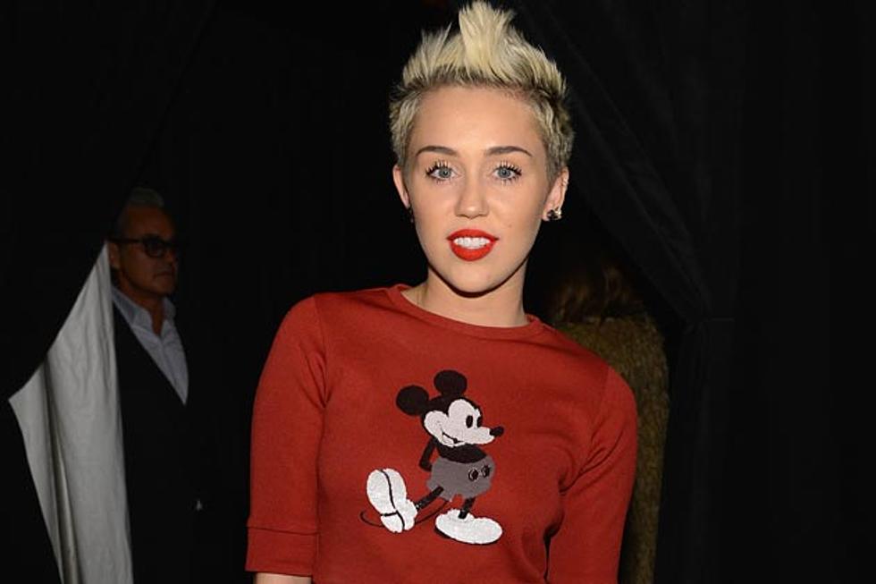 Photo of Miley Cyrus Smoking Pot Leaks, She Denies It’s Her