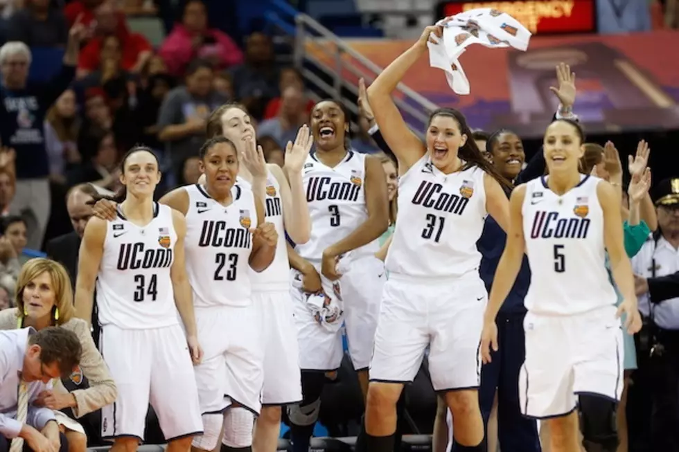 Connecticut Routs Louisville, 93-60, To Win NCAA Women&#8217;s Basketball Championship