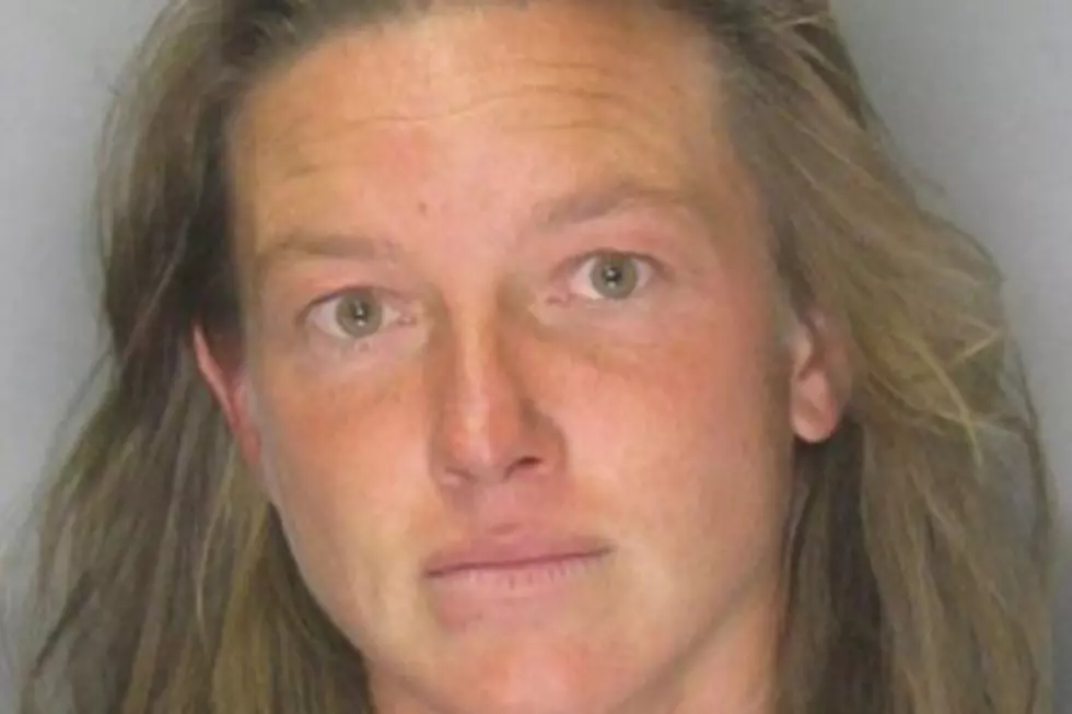 Woman Slaps Cop So She&#8217;ll Go to Jail and Stop Smoking in Most Hair-Brained Scheme Ever