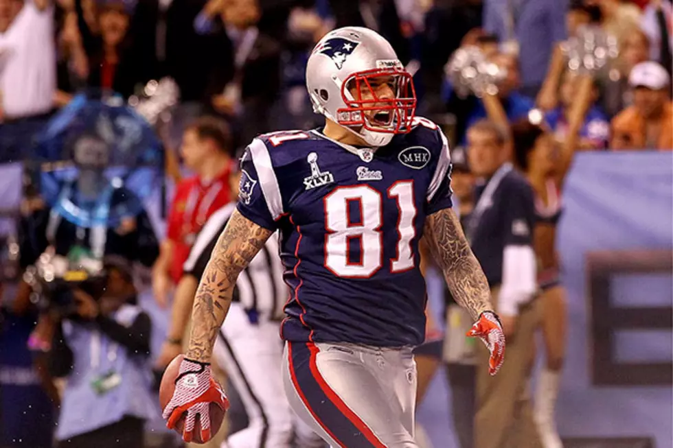 Aaron Hernandez Jerseys Are Getting Big, Big Bucks Online