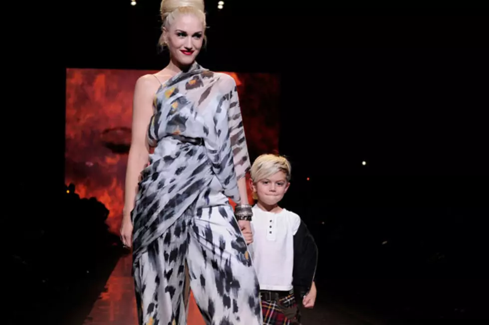 Gwen Stefani and Kingston Pictures From 2011 &#8216;L.A.M.B.&#8217; Fashion Show