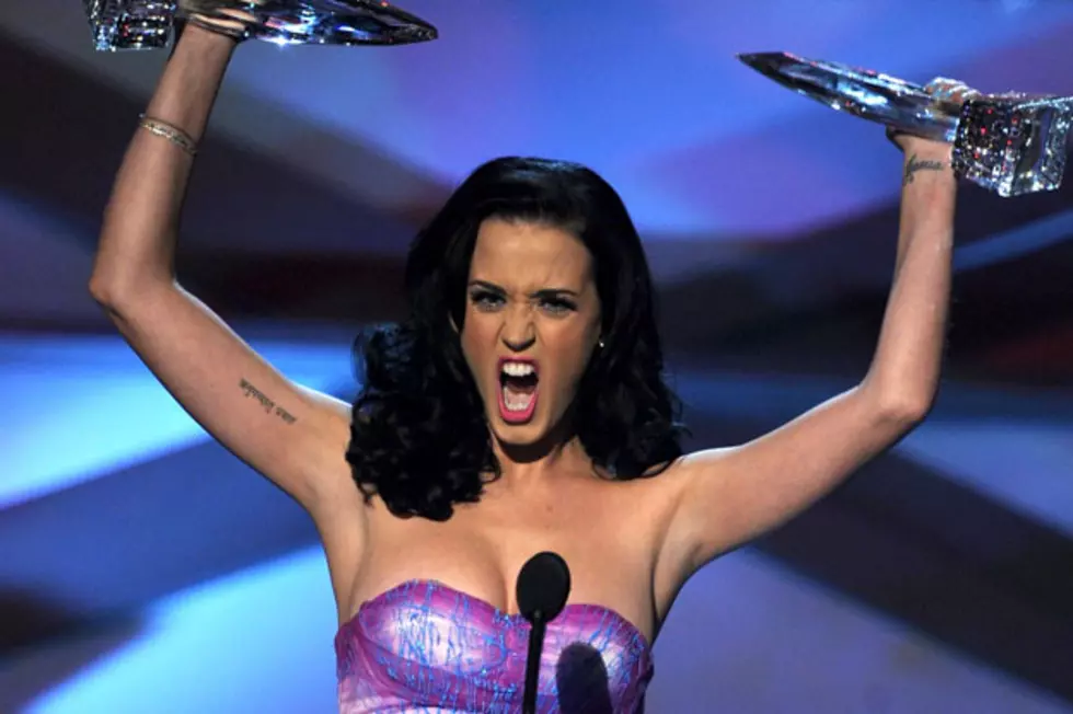 Katy Perry Denies Tweet Was Directed Towards Britney Spears