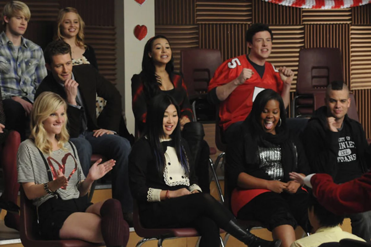 Glee': 'Silly Love Songs' Recap – Season 2, Episode 12