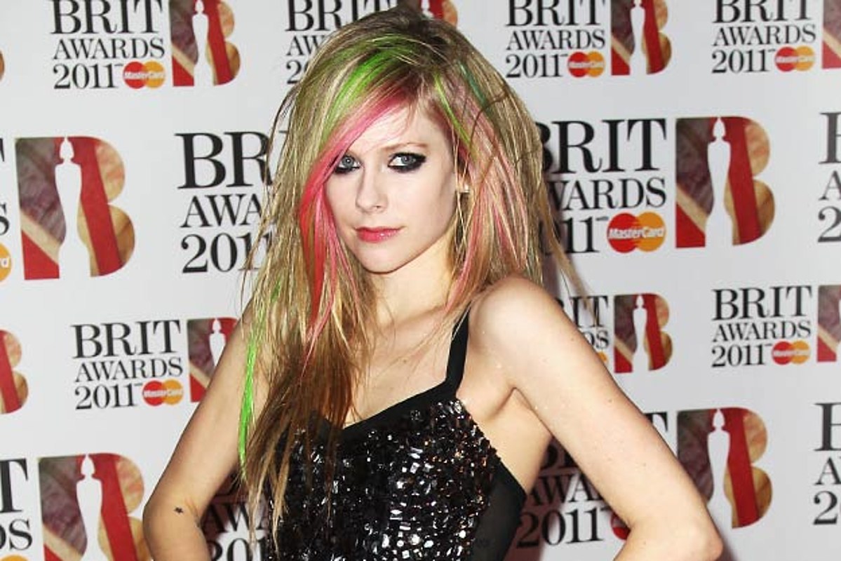 Avril Lavigne Covers Kesha S Tik Tok
