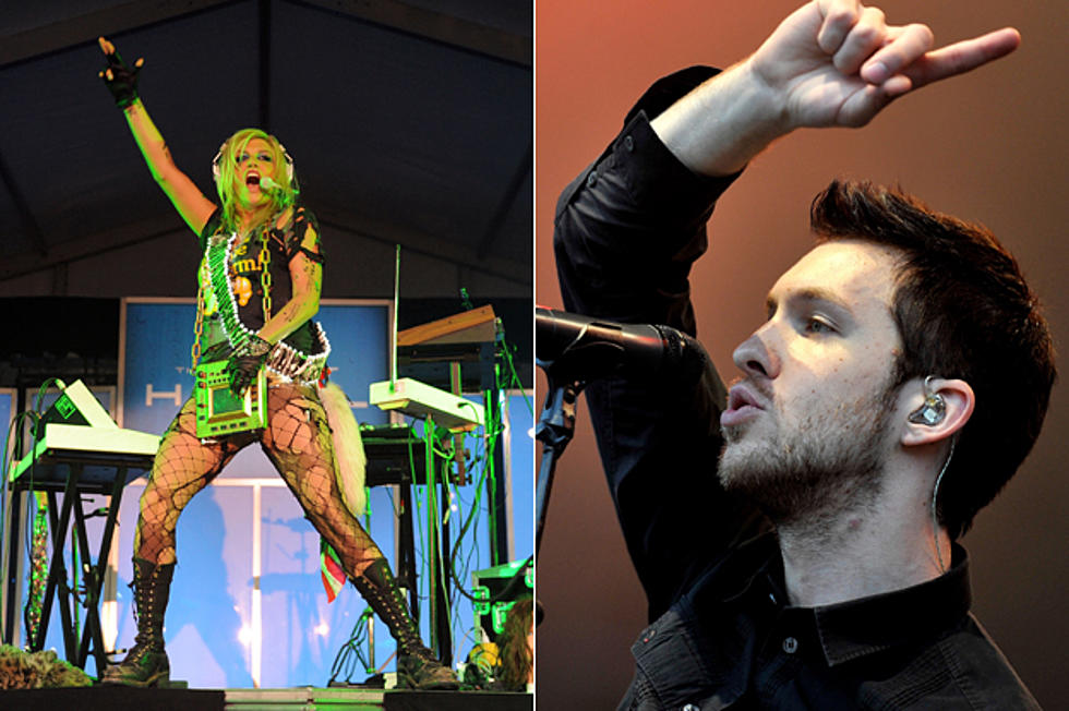 Kesha Hooks Up With Calvin Harris at Rihanna Show – Gossip Report