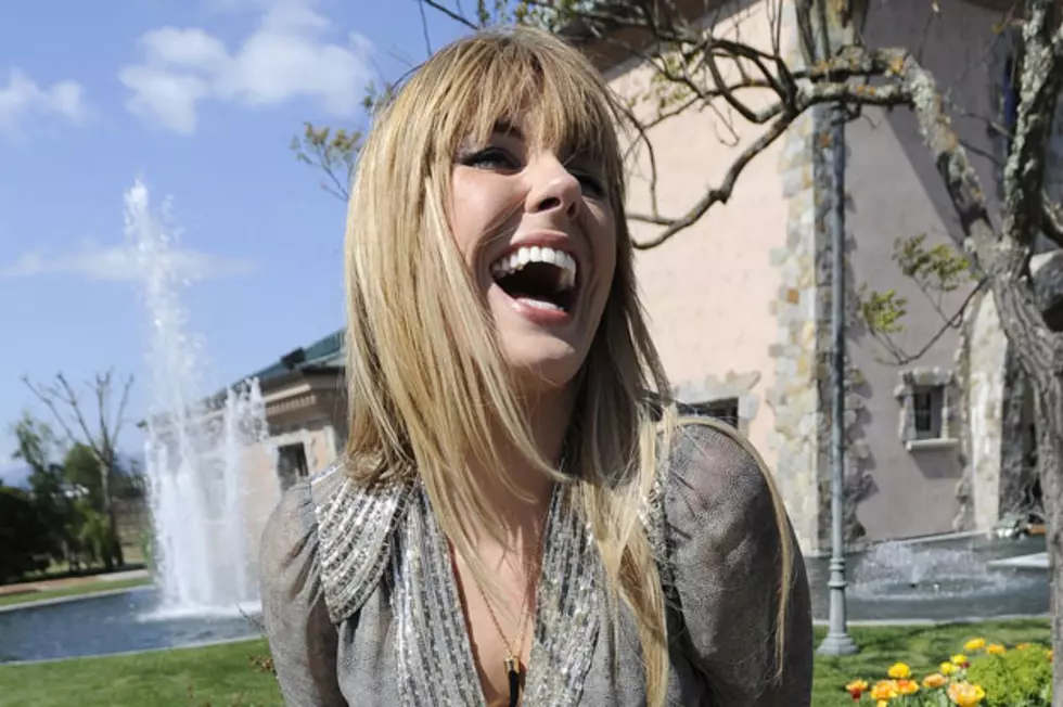 Grace Potter Performs Acoustic Version of Beyonce&#8217;s &#8216;Why Don&#8217;t You Love Me&#8217;