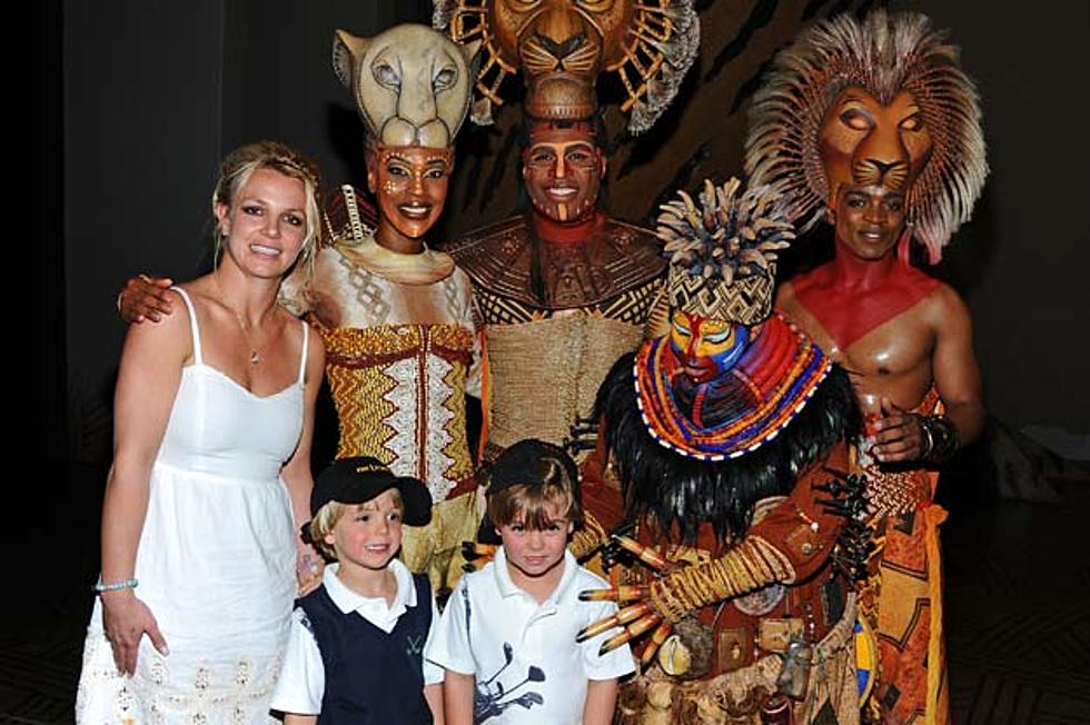 Britney Spears Takes Jayden, Sean to See &#8216;The Lion King&#8217;
