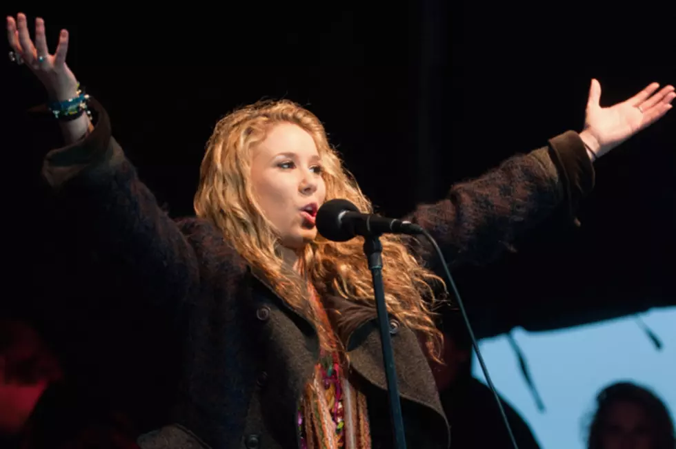 Haley Reinhart Oughta Know All the Lyrics to ‘You Oughta Know’ But She Didn’t