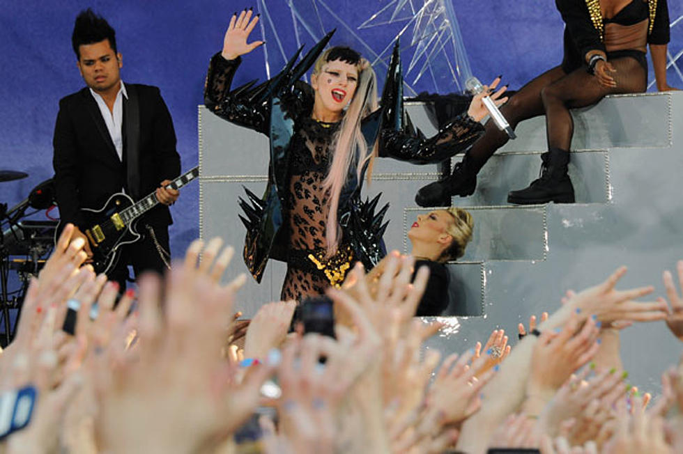 Lady Gaga Performs Four Songs on &#8216;Good Morning America'; Rocks Out on Unicorn-Shaped Piano