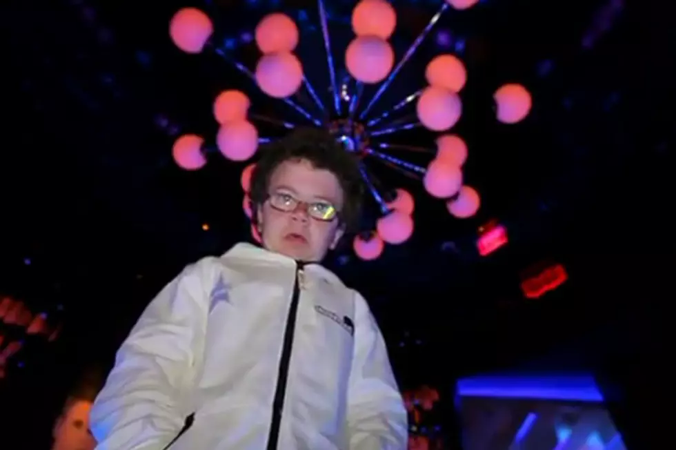 YouTube Lip Syncer Keenan Cahill Jams to ‘Till the World Ends’