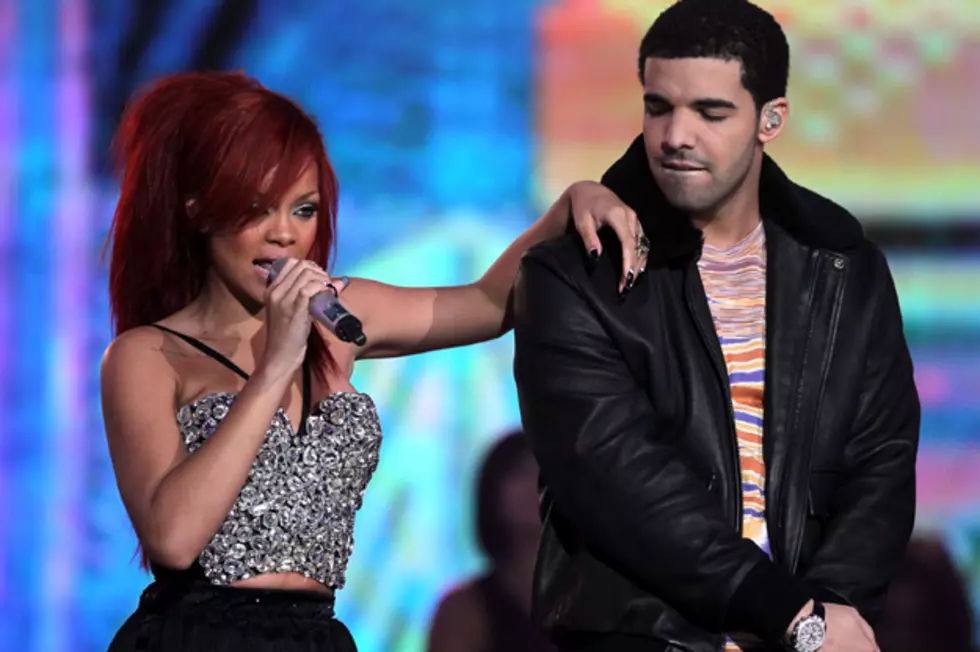 Drake Stops by Rihanna’s Loud Show in Toronto for ‘What’s My Name’ Duet