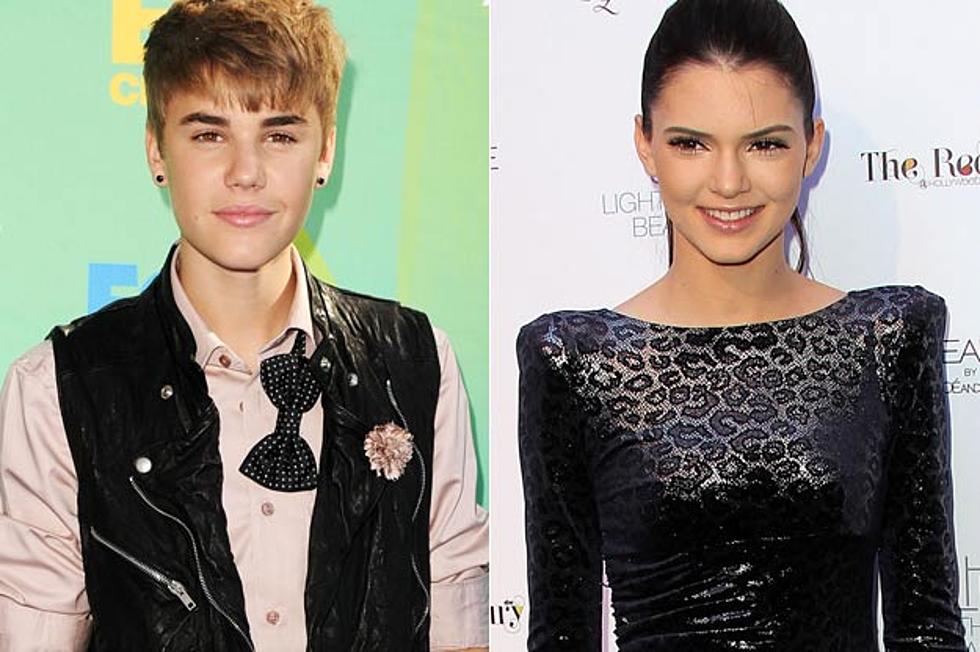 Justin Bieber and Kendall Jenner Set Up Double Date on Twitter