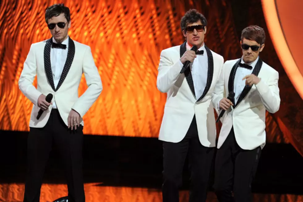 Lonely Island Recruit Michael Bolton, Akon + More for a 2011 Emmys Medley
