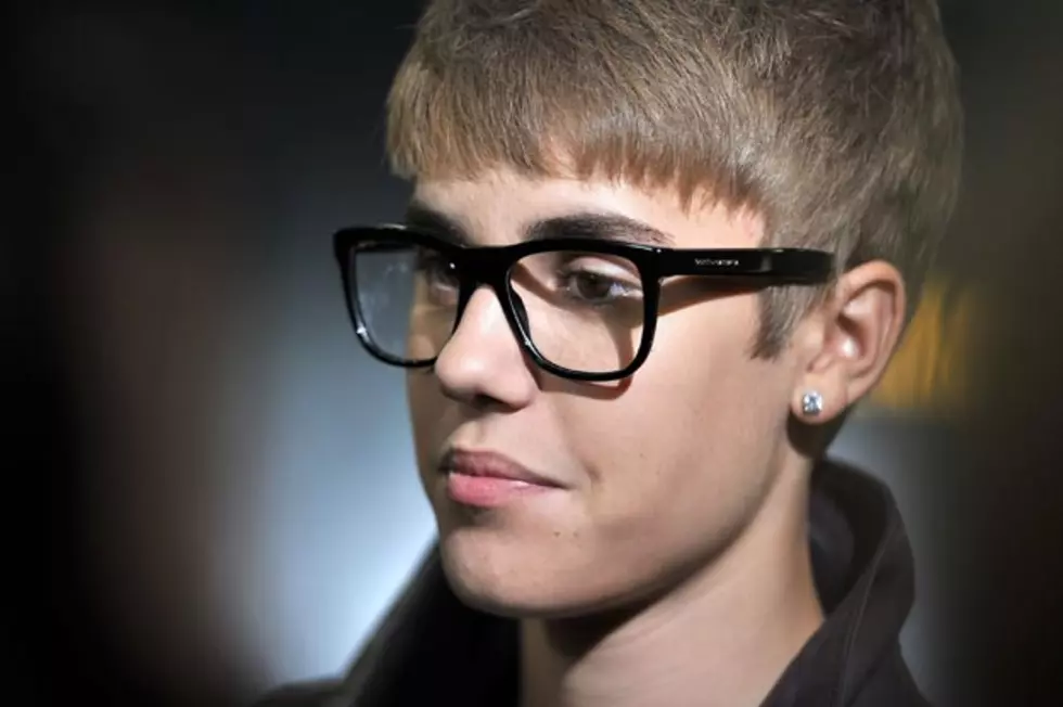 Justin Bieber Takes Us &#8216;Under the Mistletoe&#8217; in New Studio Video