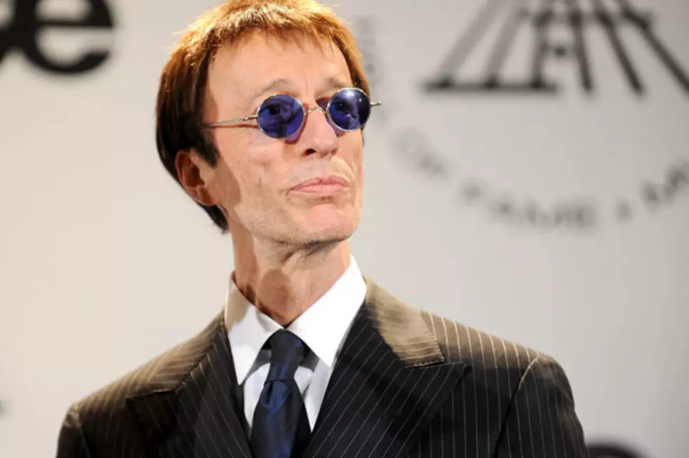 Bee Gees Singer Robin Gibb &#8216;On the Road to Recovery&#8217; After Hospitalization