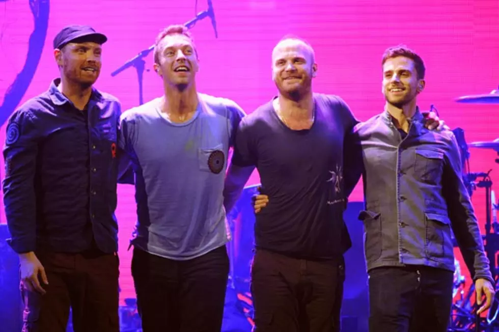 Coldplay Nab Top Spot on U.S. Album Chart with &#8216;Mylo Xyloto&#8217;