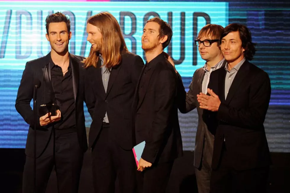 Maroon 5 Wins the 2011 American Music Award for Best Pop / Rock Band