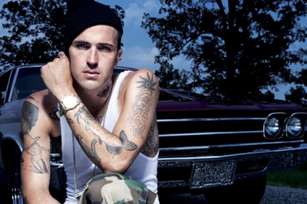 Yelawolf Enlists Eminem, Mystikal, Killer Mike, Fefe Dobson for ‘Radioactive’ Album