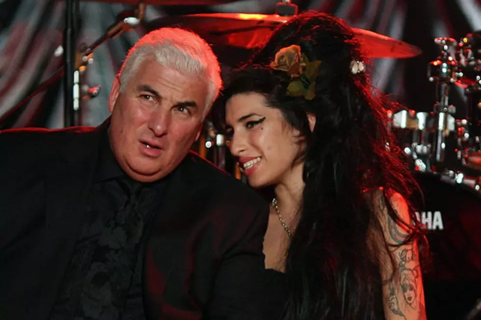 Amy Winehouse’s Dad Says Listening to Her New Album Is ‘Difficult’