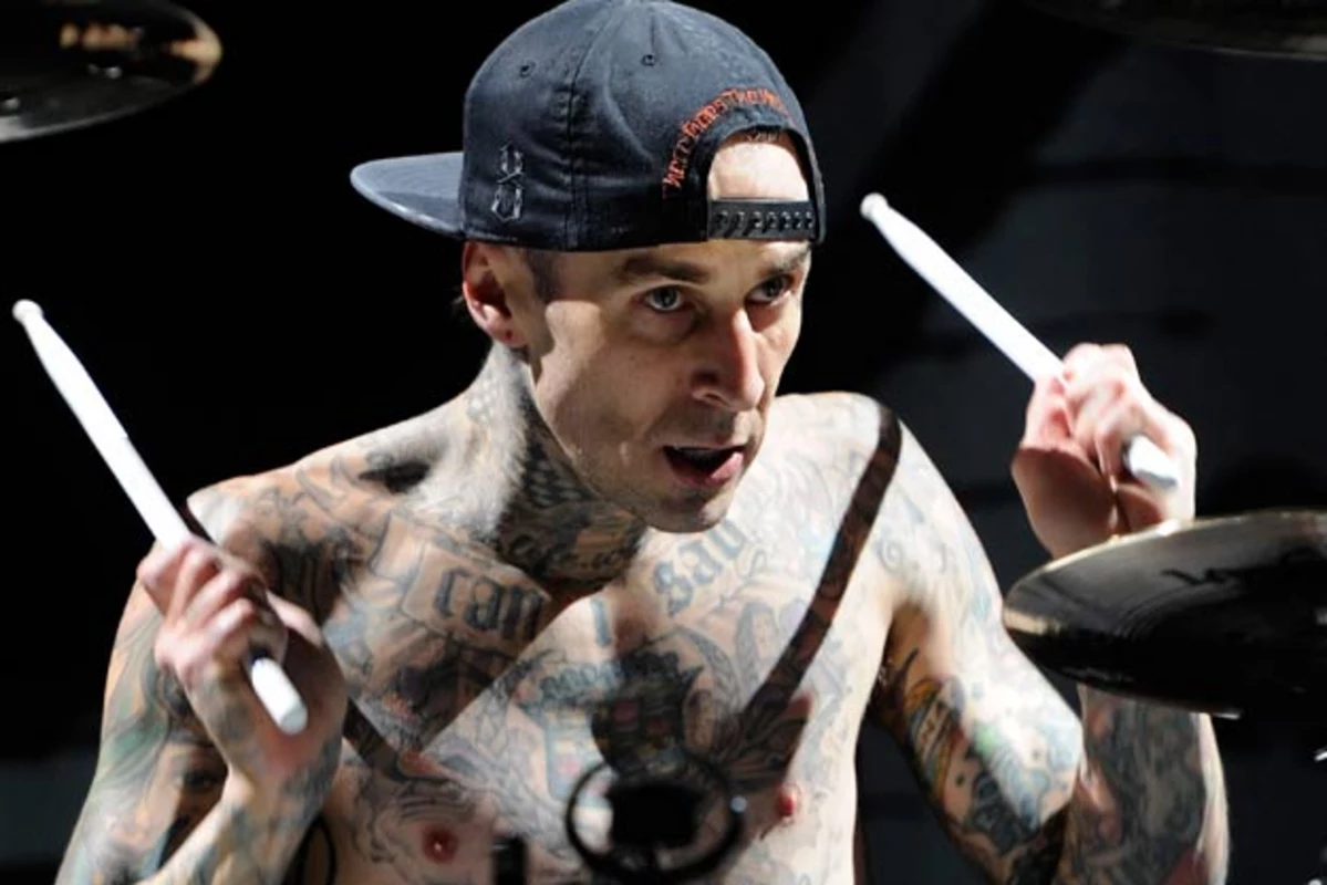 1. Travis Barker's iconic blond mohawk in Blink 182's "All The Small Things" music video - wide 9
