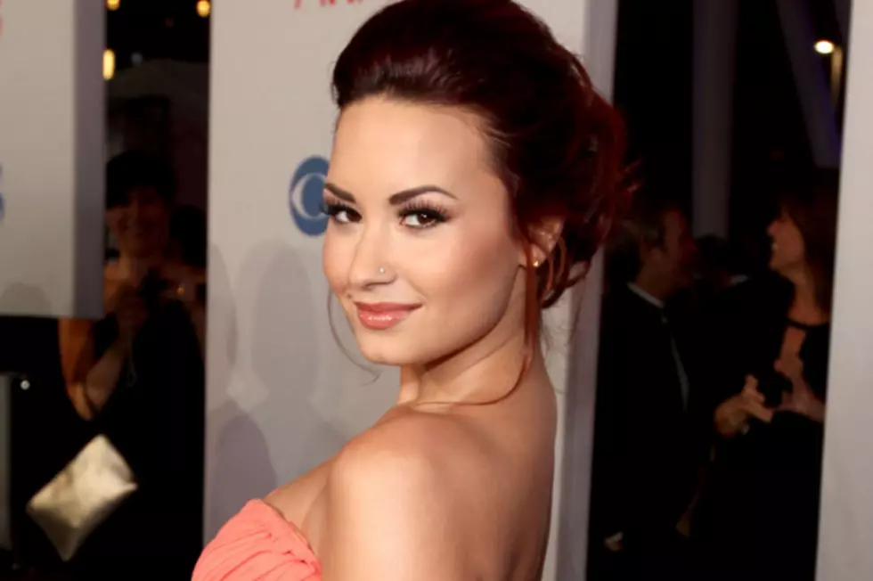 Demi Lovato Humbled by Favorite Pop Artist Win at 2012 People&#8217;s Choice Awards