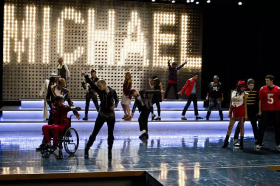 &#8216;Glee&#8221;s Michael Jackson Covers Rack Up Half a Million Downloads This Week