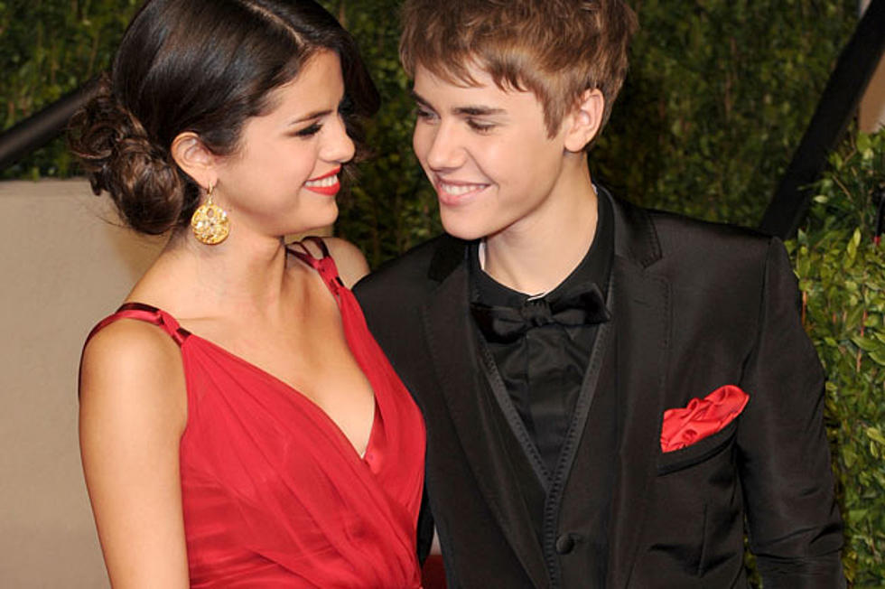 Are Justin Bieber + Selena Gomez Getting Back Together? [VIDEO]