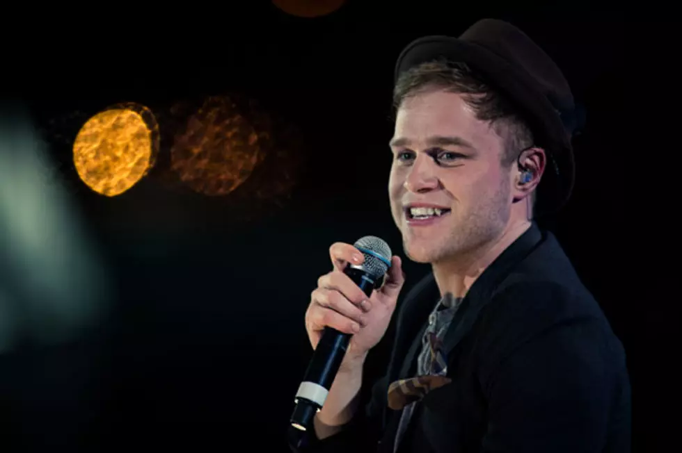 Olly Murs – ‘Troublemaker’ on ‘The View’ [VIDEO]