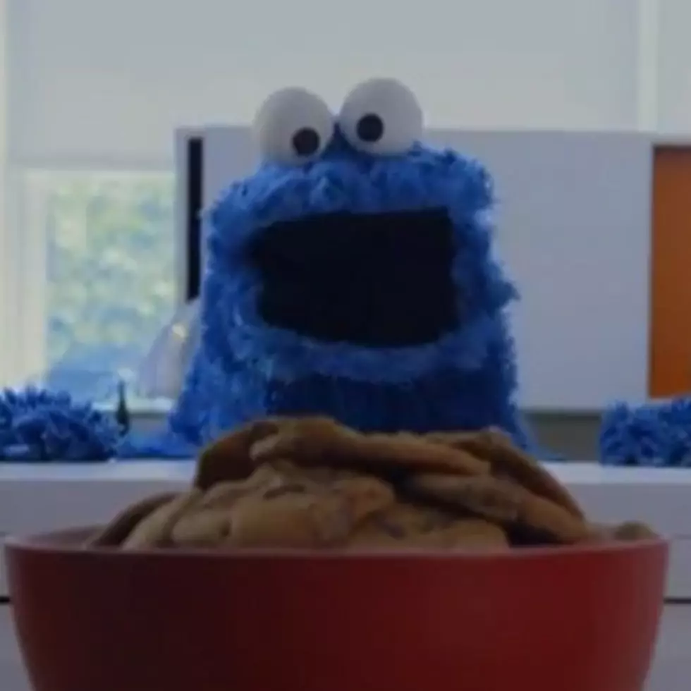 Cookie Monster Spoofs Carly Rae Jepsen With &#8216;Share It Maybe&#8217; + More