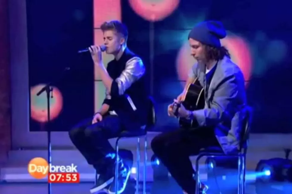 Watch Justin Bieber Perform ‘As Long as You Love’ Me Acoustically