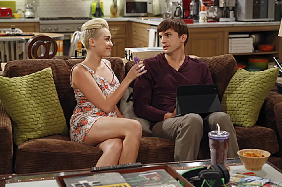 See Miley Cyrus on Set of ‘Two and a Half Men’