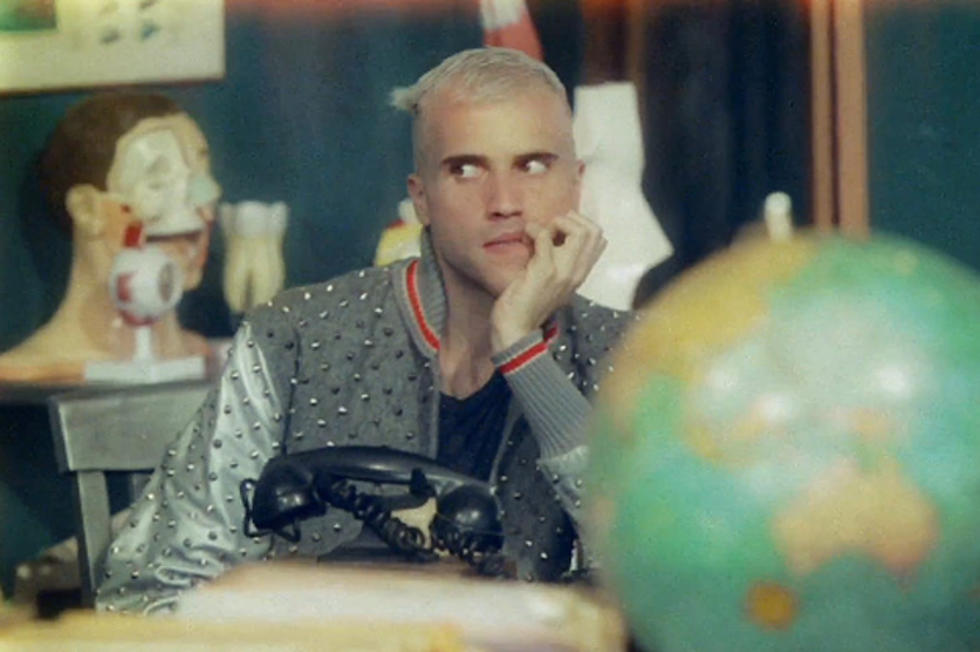 Neon Trees Go Old School for ‘Lessons in Love (All Day, All Night)’ Video