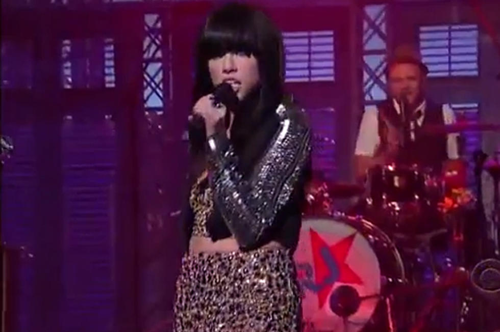 Watch Carly Rae Jepsen Perform ‘This Kiss’ on ‘The Late Show With David Letterman’