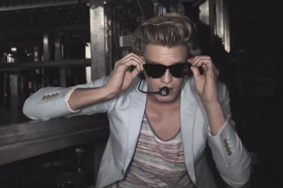 Pixelated Pop Stars: It&#8217;s Cody Simpson!