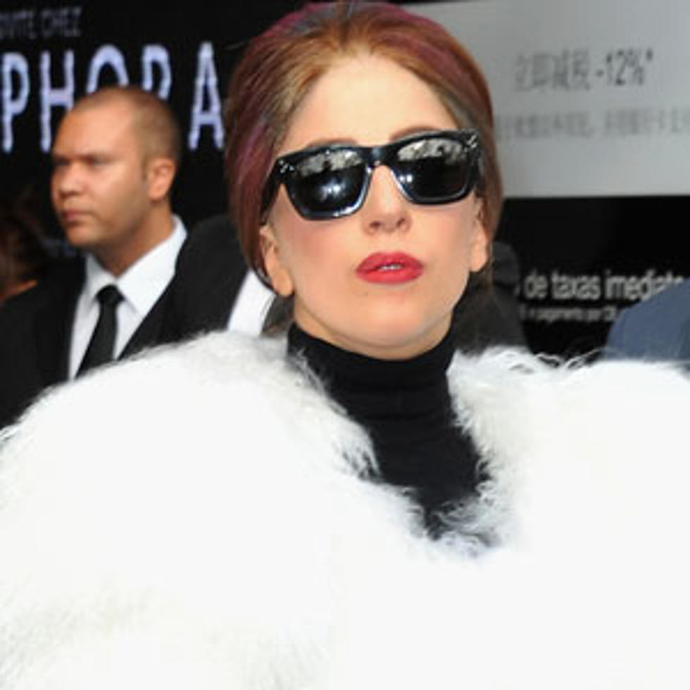 Pop Bytes: Lady Gaga&#8217;s Restaurant Given &#8216;C&#8217; By Department of Health + More