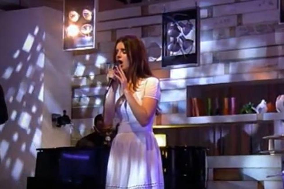 Watch Lana Del Rey Perform ‘Ride’ at C a Vous