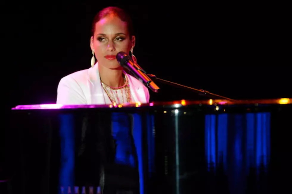 Veteran Songwriter Might Sue Alicia Keys Over &#8216;Girl on Fire&#8217; Song