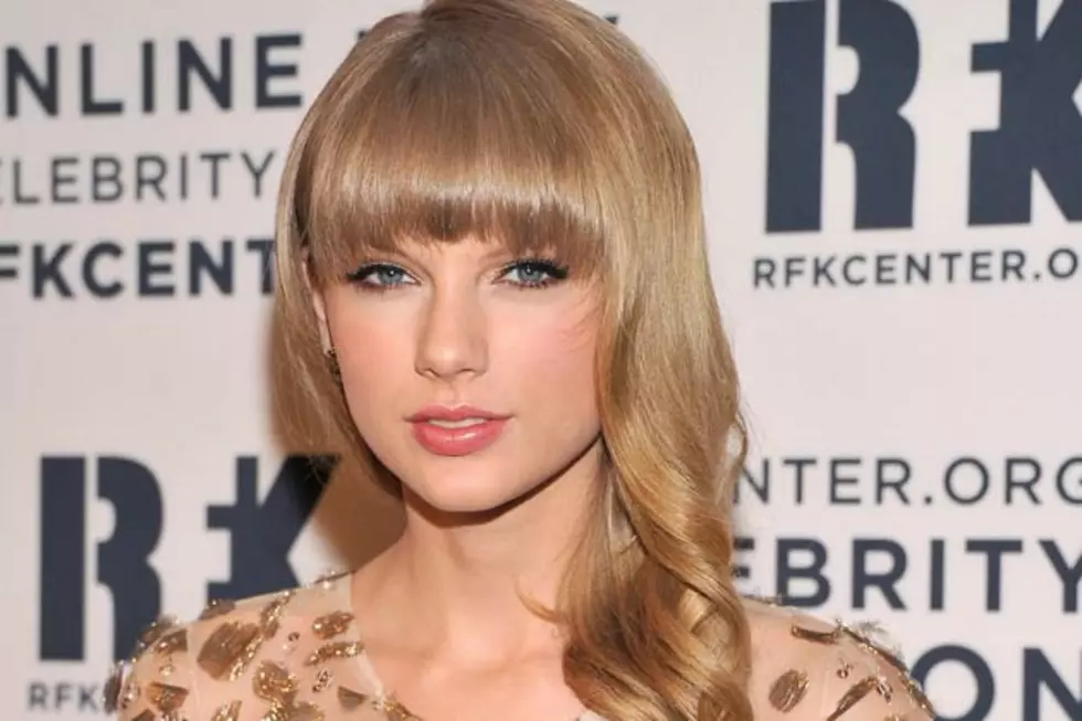 Taylor Swift Dazzles in Oscar de la Renta While Hanging With the Kennedys