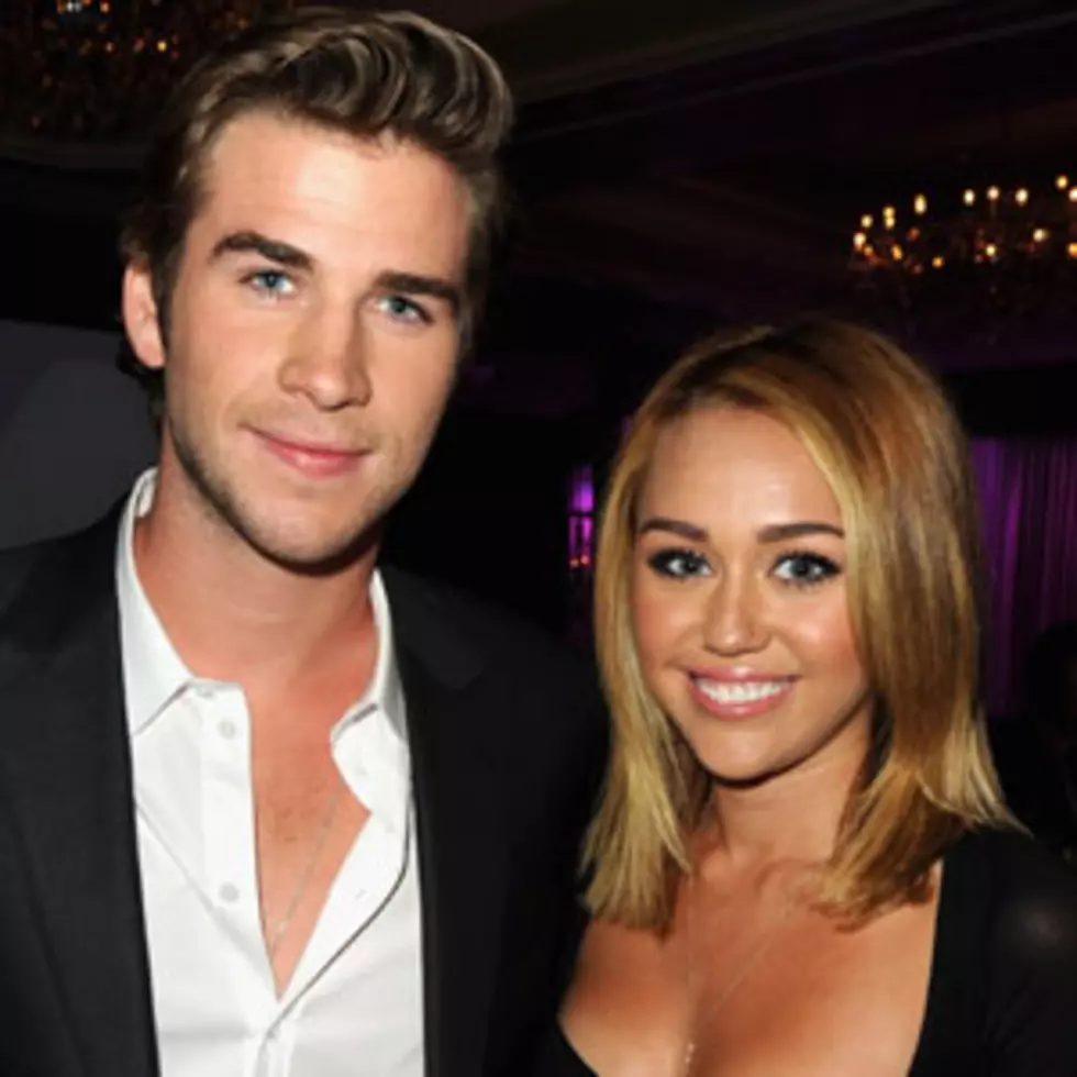 Miley Cyrus + Liam Hemsworth &#8211; Pop Stars Engaged in 2012