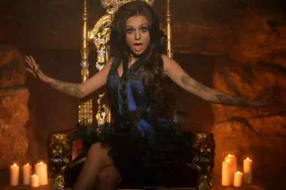 Cher Lloyd Plays With Light + Dark in ‘With Ur Love’ Video