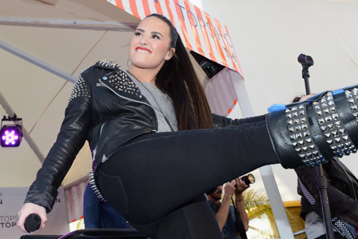 Demi Lovato Performs 'Give Your Heart a Break' in a Boot at the Grove  [Video]