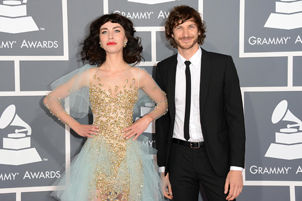 2013 Grammys: Gotye + Kimbra Win Best Pop Duo / Group Performance for ‘Somebody That I Used to Know’