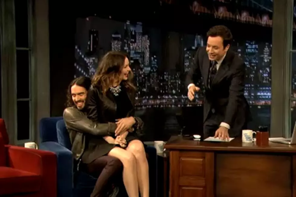 ‘Smash’ Star Katharine McPhee Gets Comfortable on Russell Brand’s Lap During ‘Jimmy Fallon’ Interview