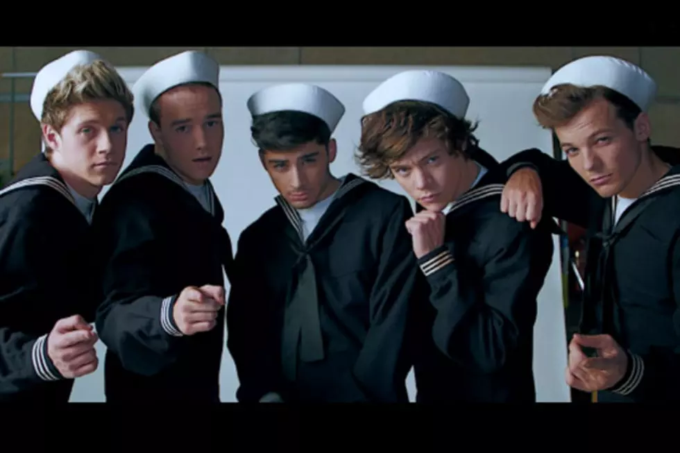 One Direction Release Alternate Version of &#8216;Kiss You&#8217;