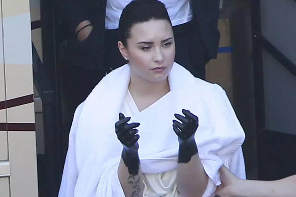 Demi Lovato&#8217;s Hands Covered in Black for &#8216;Heart Attack&#8217; Video Shoot