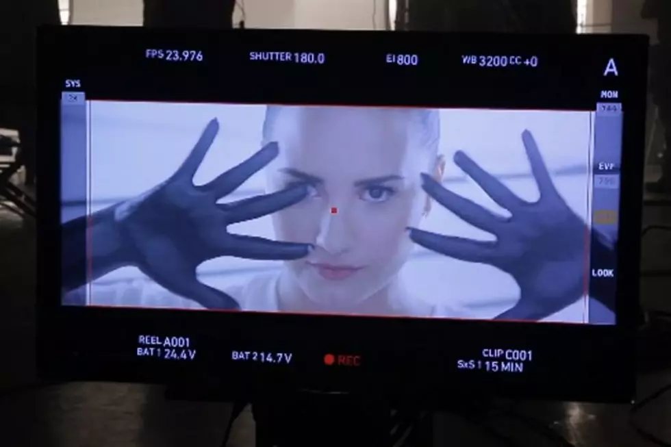 Demi Lovato Reveals Why She Painted Her Hands Black in ‘Heart Attack’ BTS Video