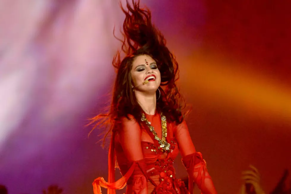 'Come + Get It' Performance